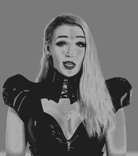 A DOMINATRIX GUESSES STRANGERS' KINKS