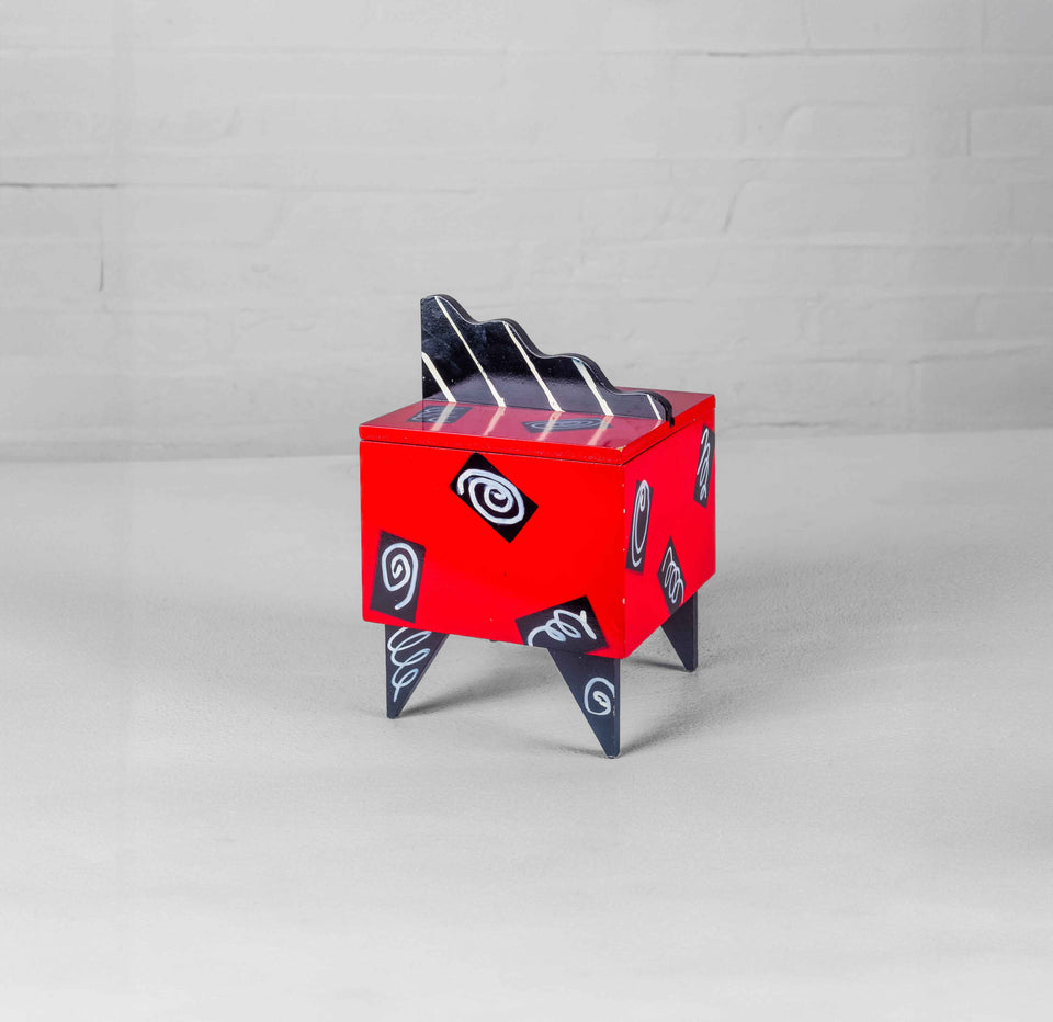 Red 1980s Lacquered Box by Hollis Fingold, Signed USA