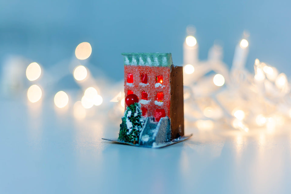 NY Building with Christmas Tree, Putz Houses by Jason Sargenti 2018