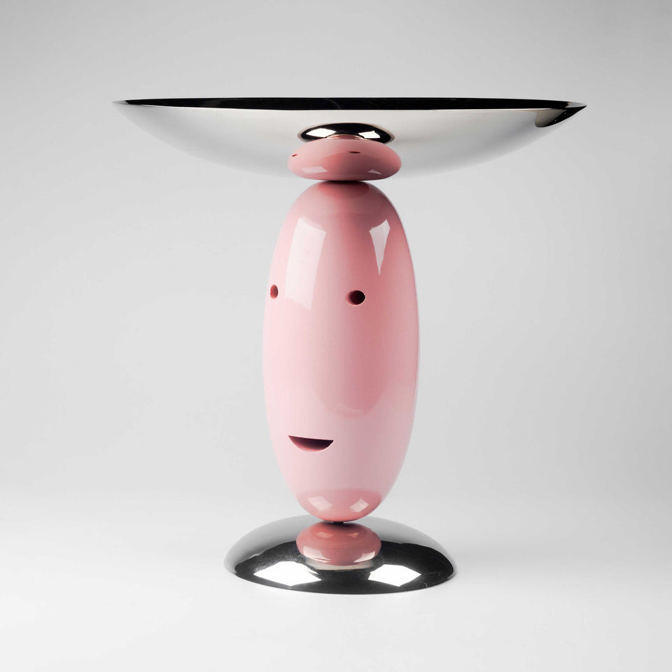 A smiling pink centerpiece by Alessandro Mendini at PHX Gallery in Chicago.