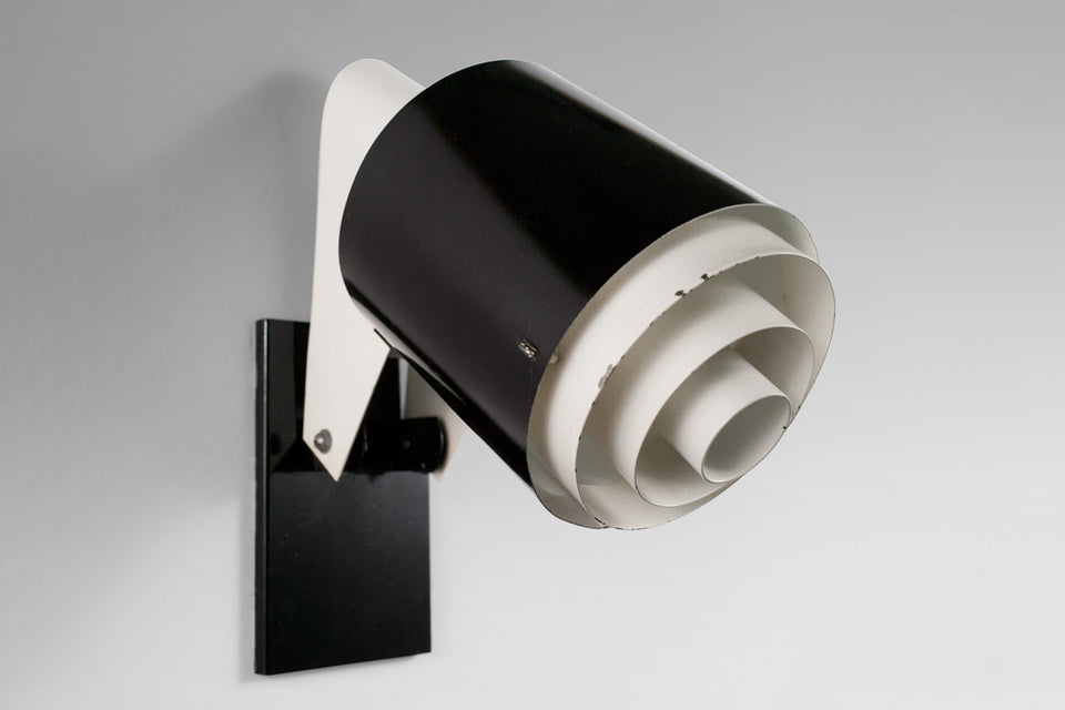 French mid-century wall sconce by Jackfluor for Novalux, France 1950s.